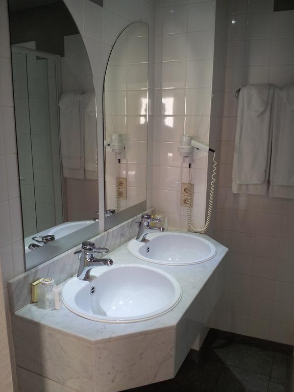 Hotel De Swaen 헤렌탈스 외부 사진